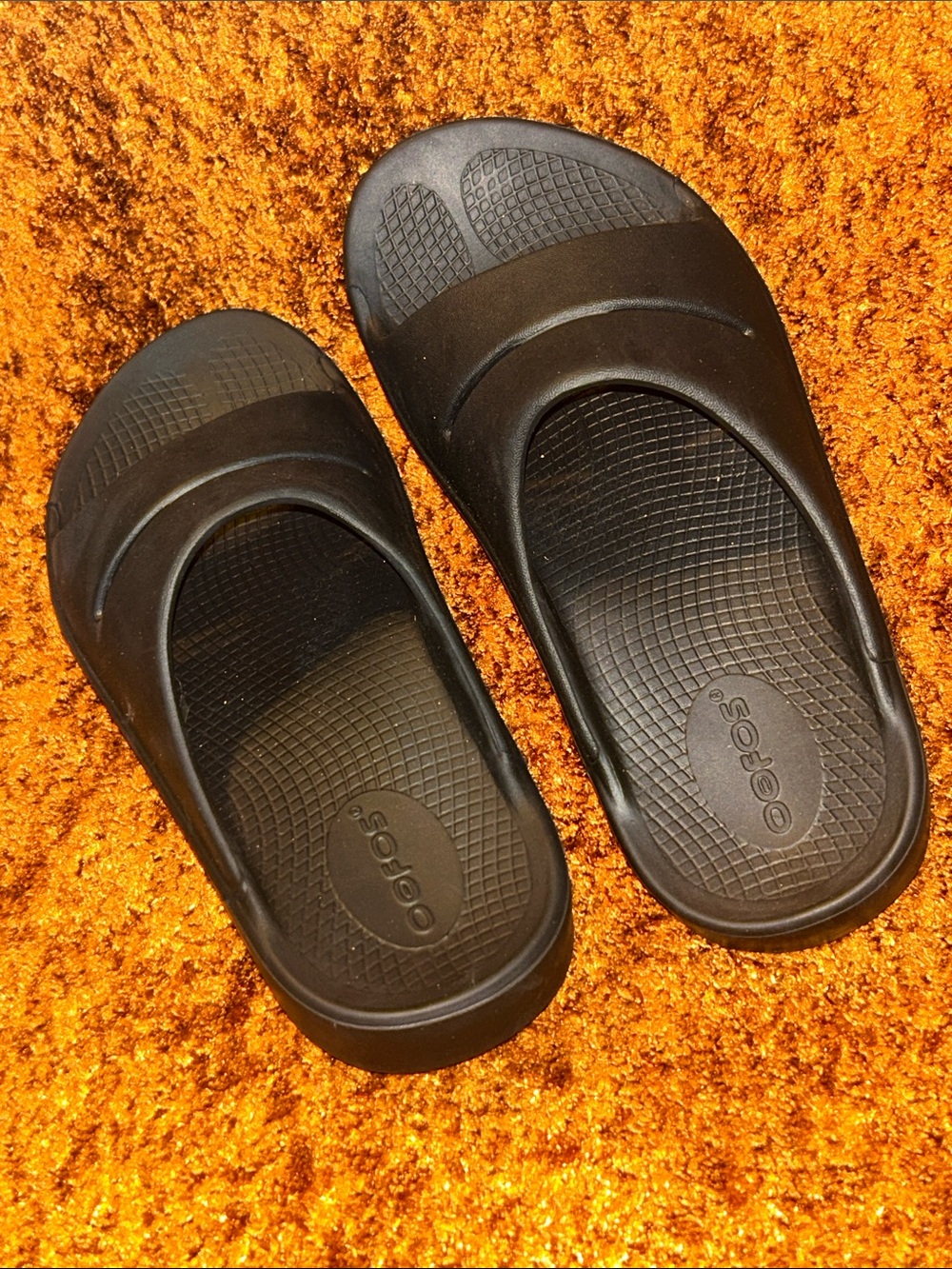 OOFOS Kids Black Slip-On Sport Sandals